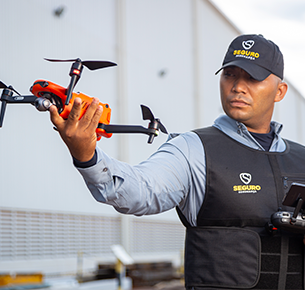 vigilante-com-drone-seguro